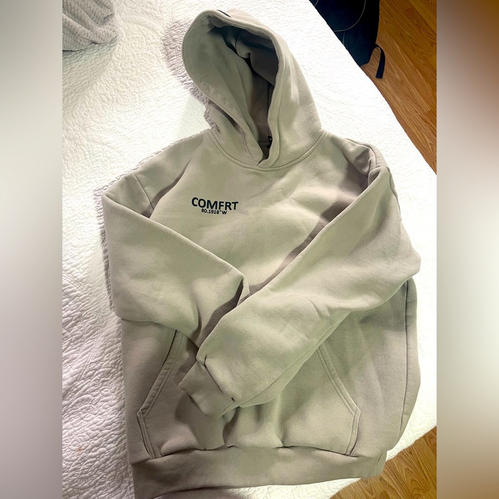 Comfrt Sweatshirt